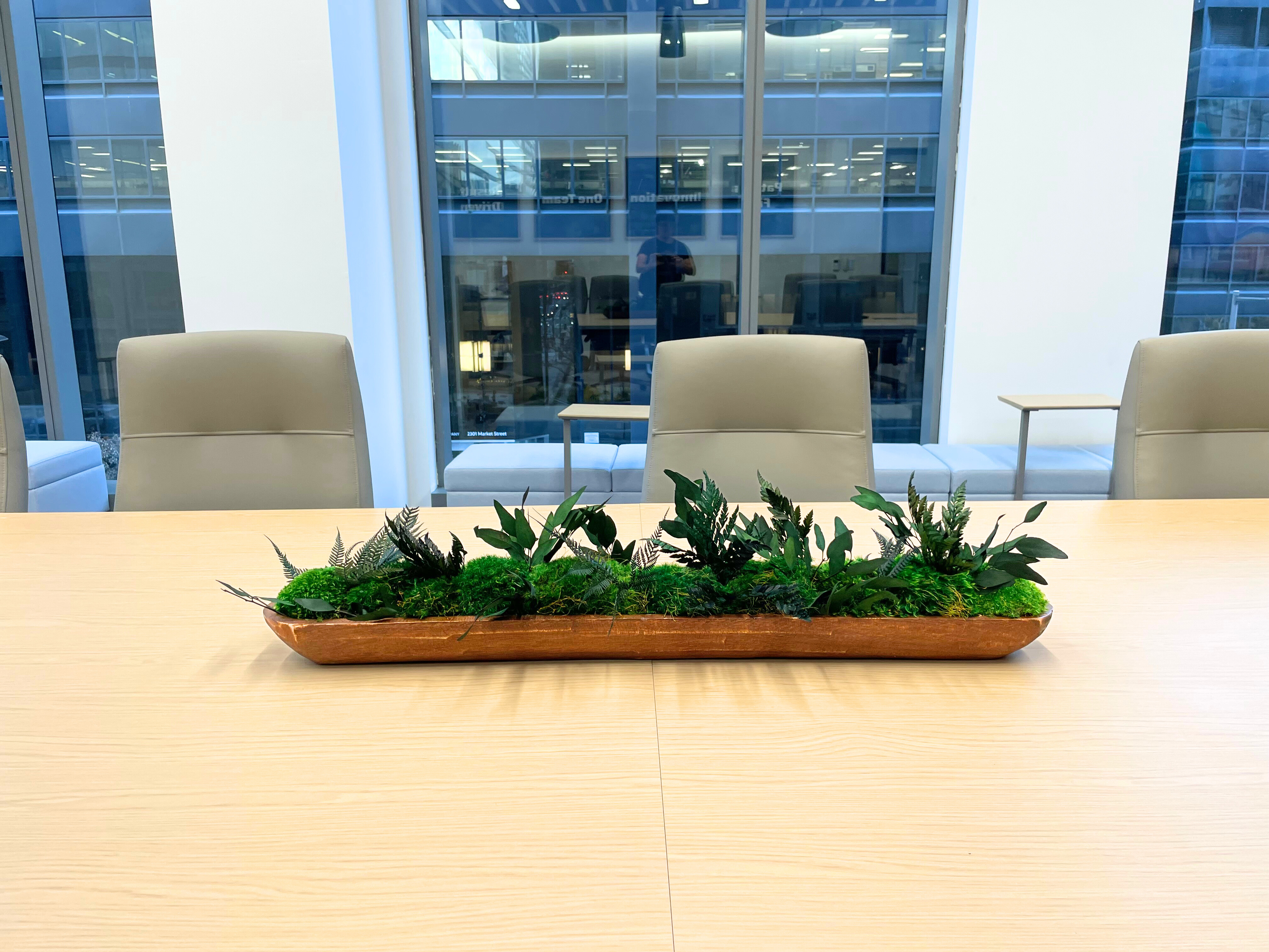 Legend Biotech Tabletop moss bowl