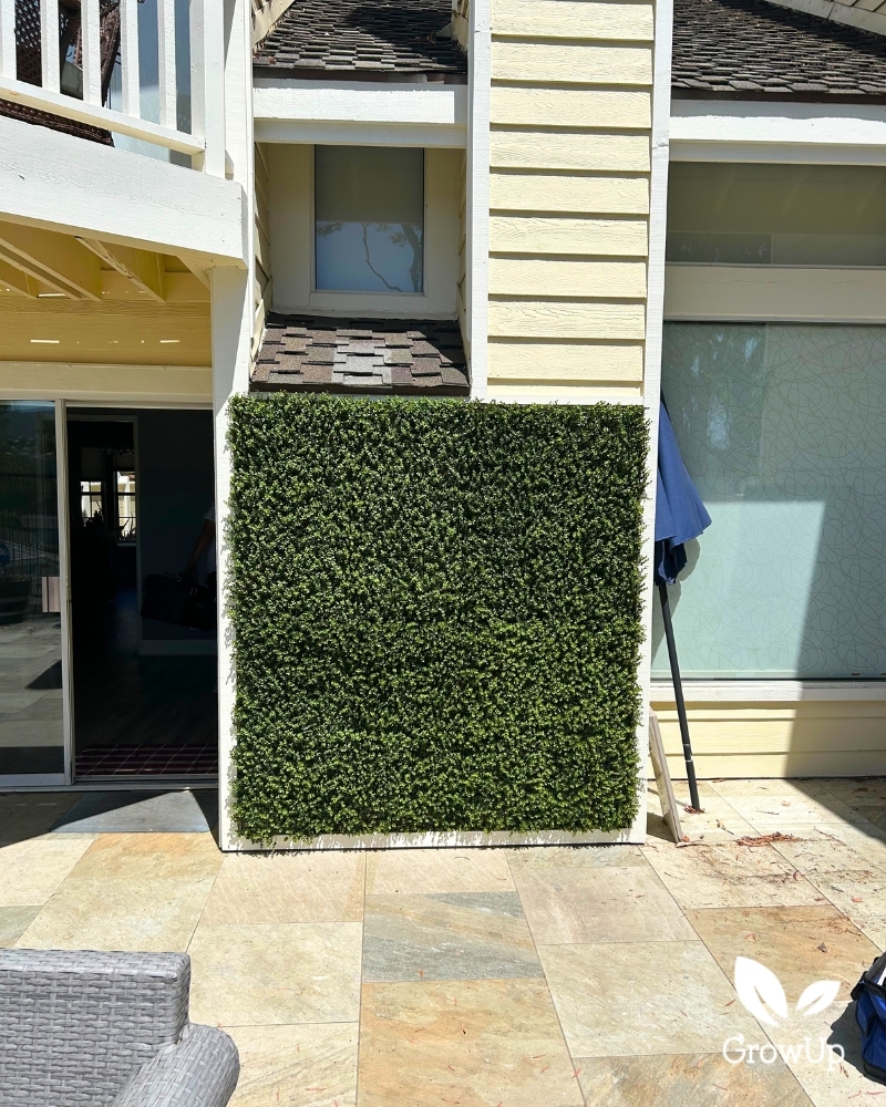 UV outdoor faux Evergreen wall