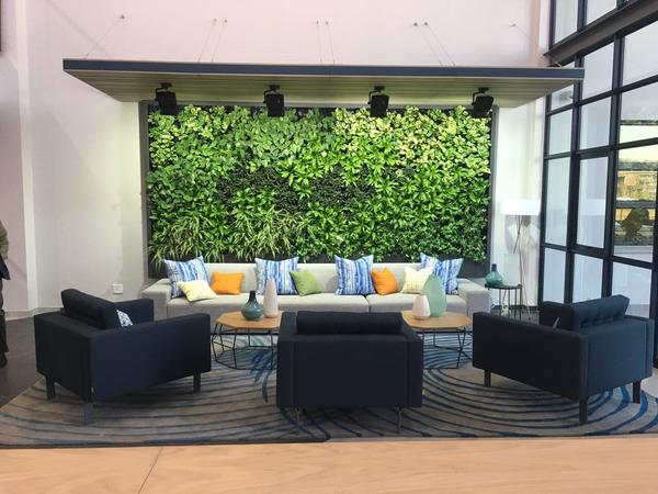 Growup vertical farming | Living wall indoors