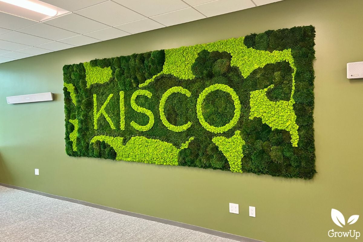 Kisco Moss wall 