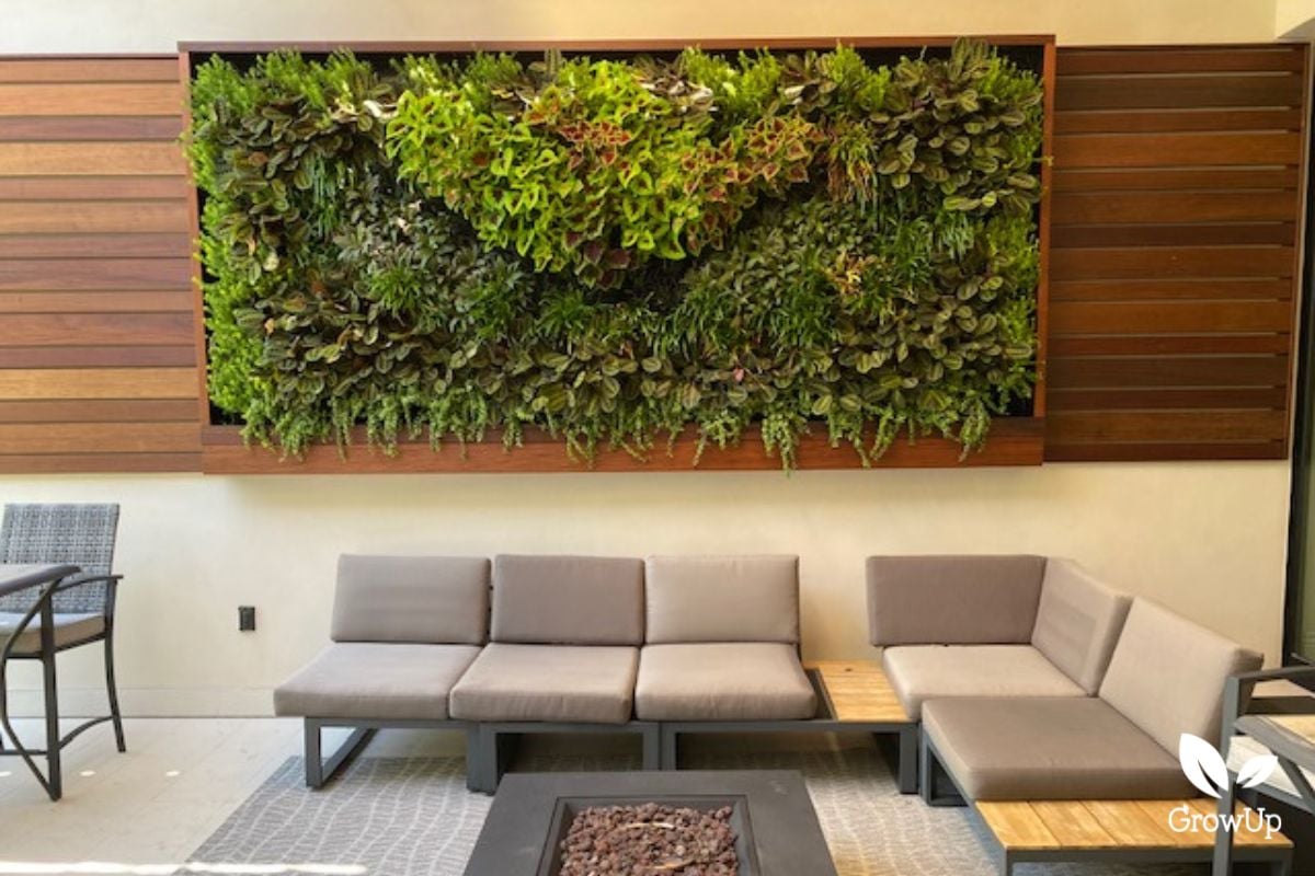 Living wall 